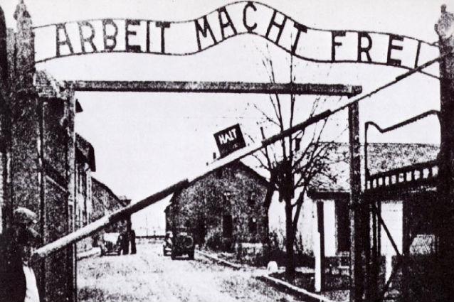 Ultimul supravieţuitor de la Auschwitz a murit
