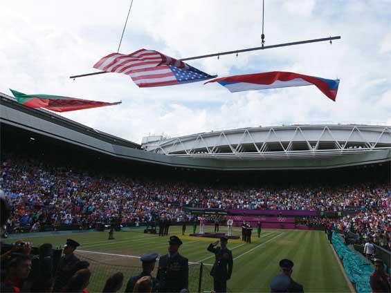 Drapelul SUA a căzut în timpul intonăDrii imnului pentru Serena Williams