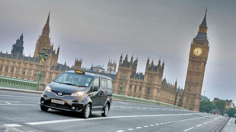 Acesta este viitorul taxi londonez: Nissan NV200