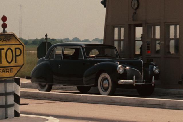 Lincoln-ul lui Corleone şi monopostul lui Schumacher, scoase la licitaţie pe 26 august, de Artmark