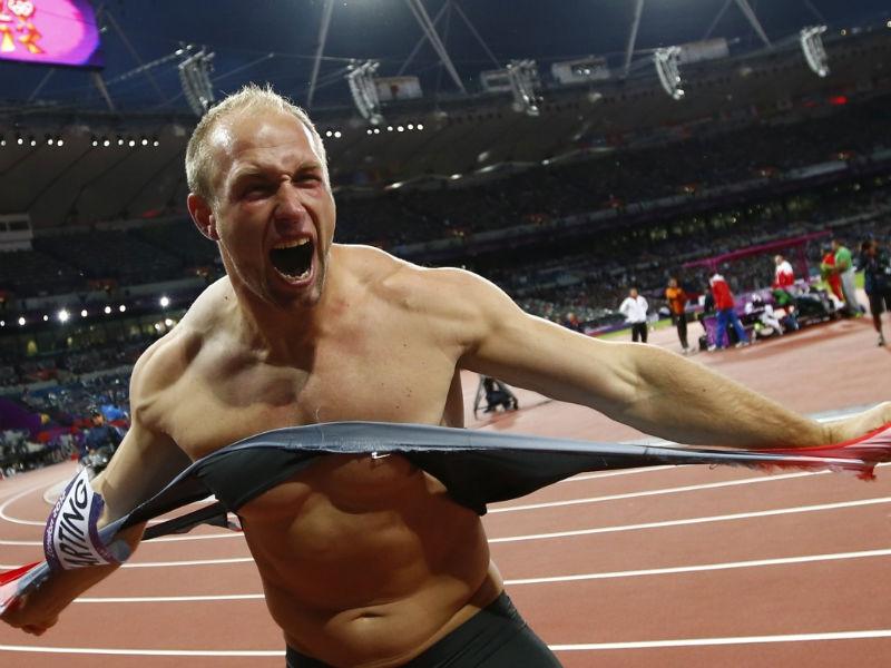 (VIDEO) Cel mai fericit medaliat olimpic! Cum a sărbătorit Robert Harting aurul la aruncarea discului