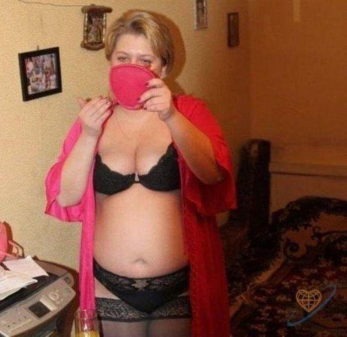 Cele mai SCÂRBOASE POZE CU RUSOAICE postate pe reţelele de socializare (GALERIE FOTO) 16416871