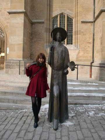 "Iartă-ne, Yurika Masuno, căci nu ştim cum se face!" 16435532