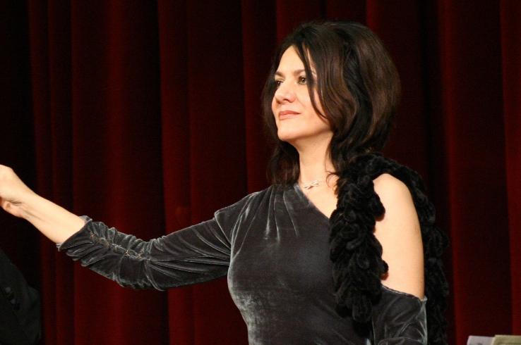 Mirela Zafiri, de la Opera din Braşov, a murit. Soprana avea 41 de ani