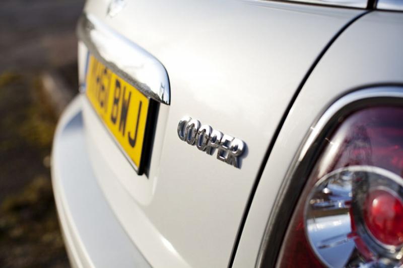 Comparativ TopGear: MINI Cooper vs. Suzuki Swift Sport 16808711