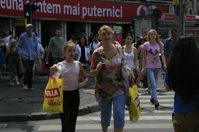Angajaţii români sunt din ce în ce mai stresaţi, în principal din cauza situaţiei financiare (STUDIU)