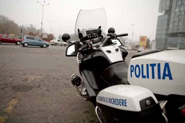 Poliţia Capitalei: Toleranţă "zero" faţă de şoferii care nu acordă prioritate pietonilor