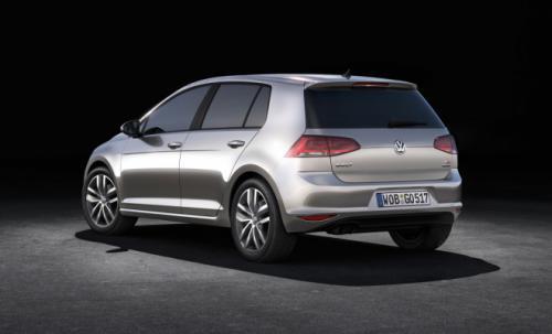 Noul Volkswagen Golf VII, premieră mondială la Berlin! Primele detalii oficiale şi imagini cu cel mai popular hatchback din lume (VIDEO) 17140989