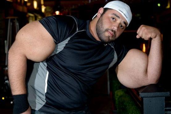 Popeye Marinarul modern vine din Egipt. Vezi cum arată bicepşii lui Moustafa Ismail, care urăşte...spanacul (GALERIE FOTO) 17527784