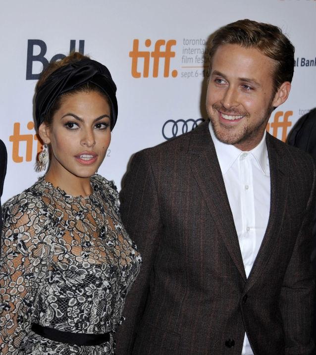 Ryan Gosling vrea să o ceară în căsătorie pe Eva Mendes