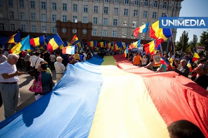 "Basarabia e România". Mii de manifestanţi au cerut, la Chişinău, unirea Republicii Moldova cu România