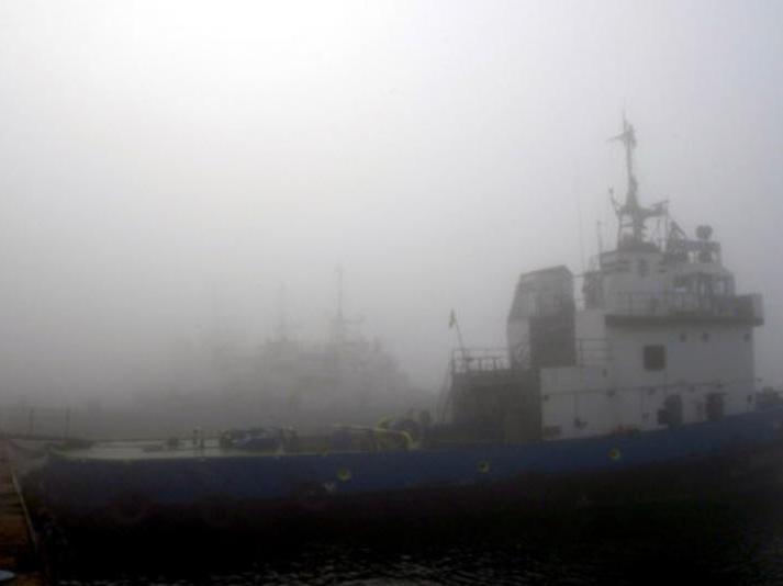 Porturile Constanţa Nord şi Constanţa -Sud Agigea au fost închise din cauza ceţii