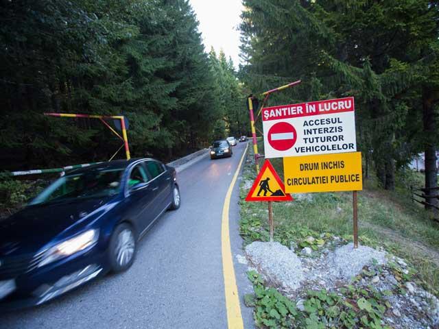 Safari printre oi şi gherţoi pe Drumul Babelor 18118334