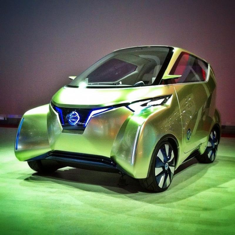 Salonul Auto de la Paris 2012 - Prima zi în imagini 18205317