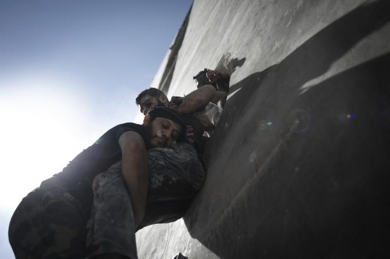 Cea mai sângeroasă zi a revoltelor din Siria 18180898