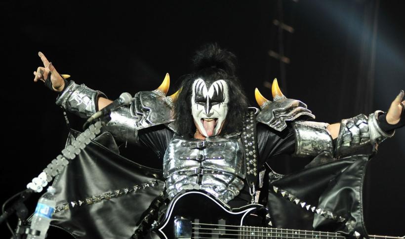 2 octombrie 2012. Imaginile zilei 18274161