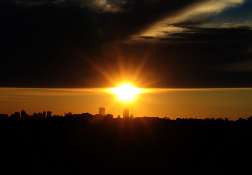 2 octombrie 2012. Imaginile zilei 18274168