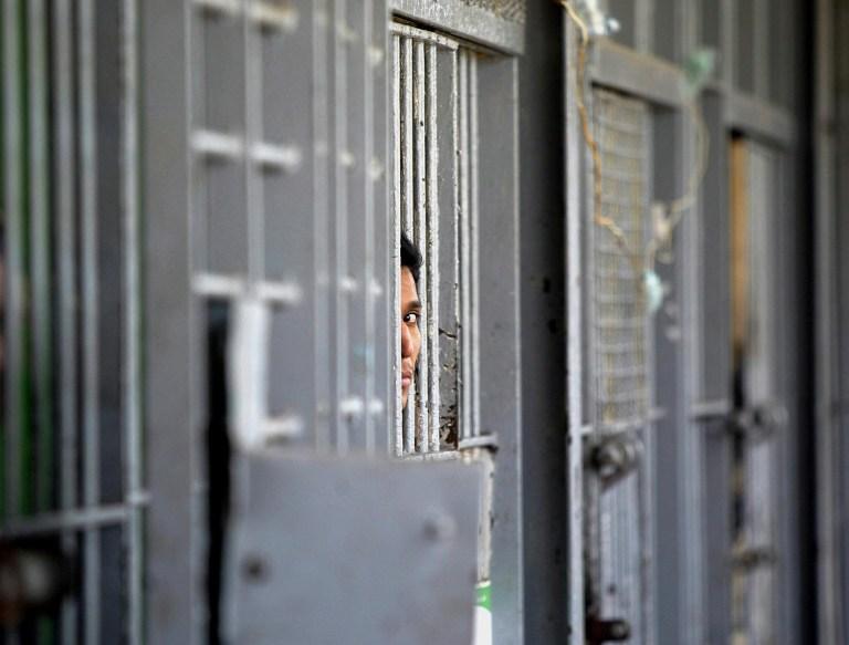Deţinuţii cu pedepse de până la 6 ani de închisoare ar putea fi graţiaţi. Ce prevede proiectul depus de Mădălin Voicu