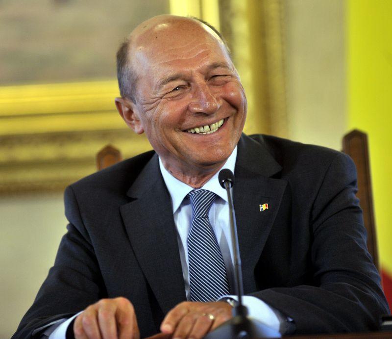 Băsescu, despre &quot;scula magnifică&quot; Biruinţa: M-a făcut să simt responsabilitatea cum n-am mai simţit de-atunci