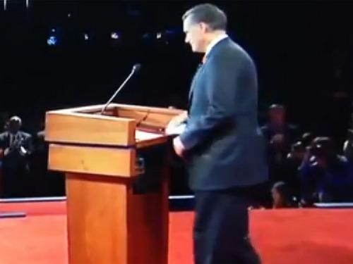 Mitt Romney, acuzat că a trişat în prima dezbatere televizată cu Obama (VIDEO)