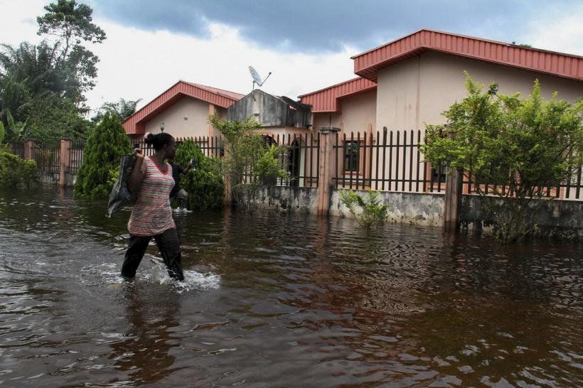 11 OCTOMBRIE 2012. IMAGINILE ZILEI 18275208