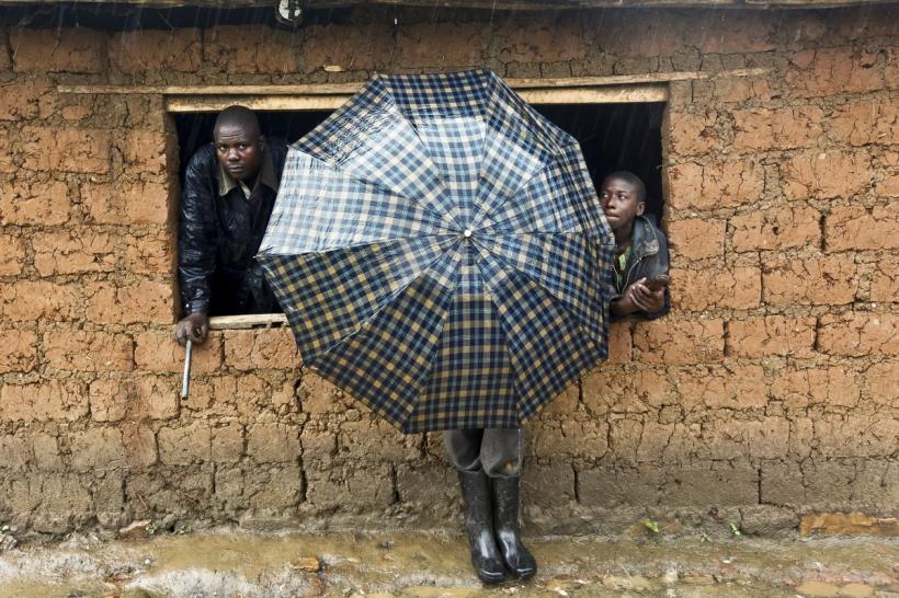 11 OCTOMBRIE 2012. IMAGINILE ZILEI 18275211