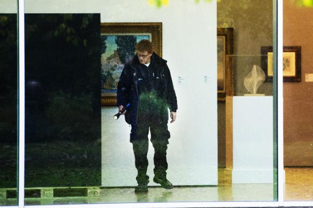 Jaf de proporții la un muzeu de artă din Rotterdam, care expunea lucrări de Picasso, van Gogh sau Dali