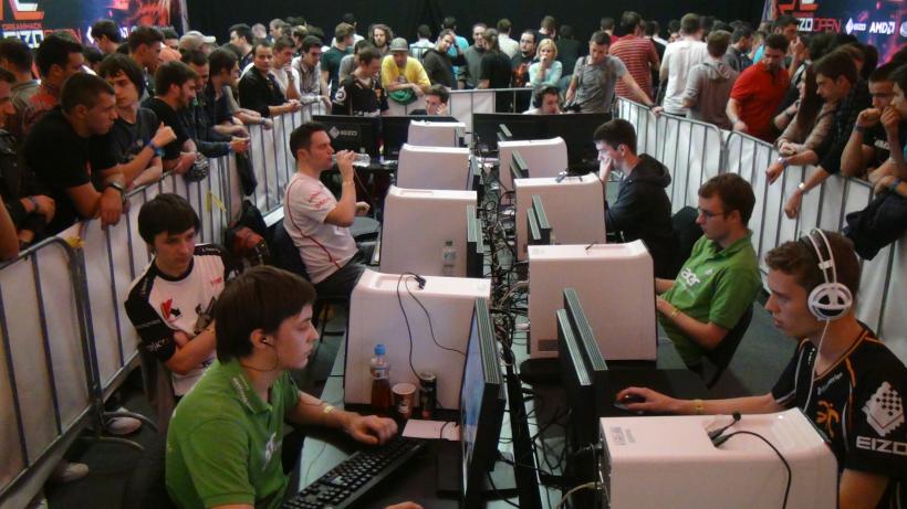 DreamHack Bucureşti: Trei milioane de oameni cu ochii pe noi. România impresionează elita mondială a sportului electronic (VIDEO) 18276671