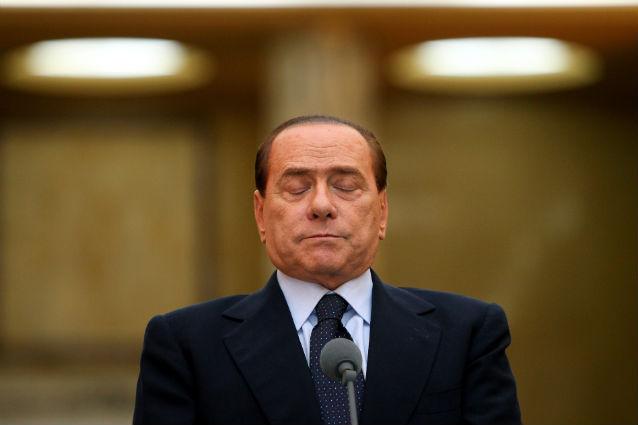 Berlusconi trage linie în politică: nu va mai candida pentru un nou mandat de premier 