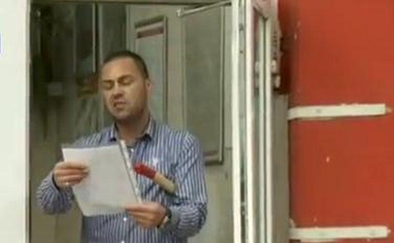 Imagini cu atacatorul care a luat ostatici la oficiul poștal. Bărbatul cerea unirea cu Basarabia! (VIDEO)