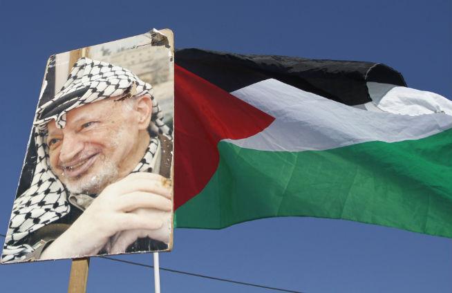 Yasser Arafat va fi deshumat