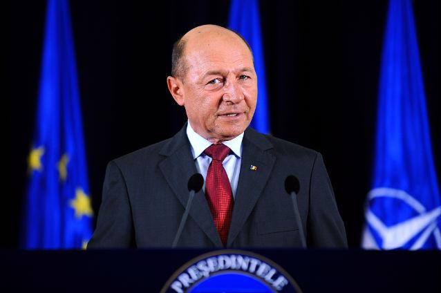 Băsescu reîncepe lupta cu Parlamentul: ”Țara a făcut ce a trebuit în condiții de criză, dar ne împiedicăm de interesele a 471 de parlamentari”