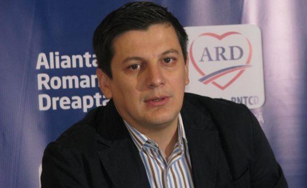 Deputaţii decid în 20 noiembrie dacă aprobă ARESTAREA preventivă a lui Trăşculescu