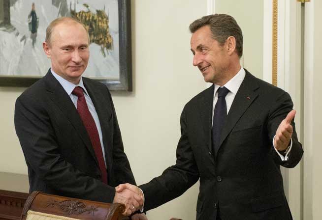 Sarkozy s-a dus în voiaj la Moscova. Putin l-a primit la reşedinţa ta