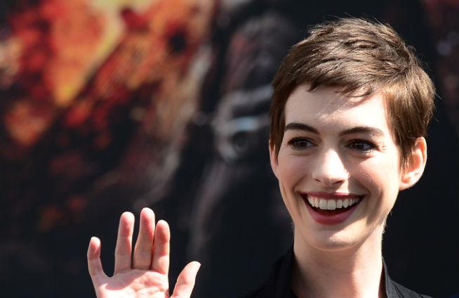Anne Hathaway: Filmul &quot;Mizerabilii&quot; m-a lăsat într-o stare de epuizare emoţională şi fizică