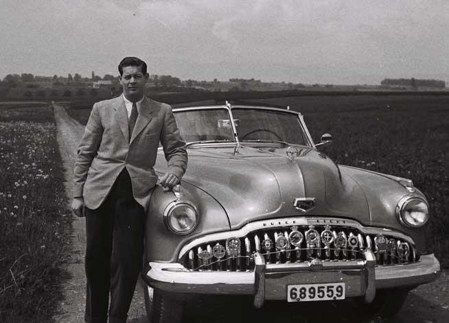 Maşinile, pasiunea Regelui 18434704