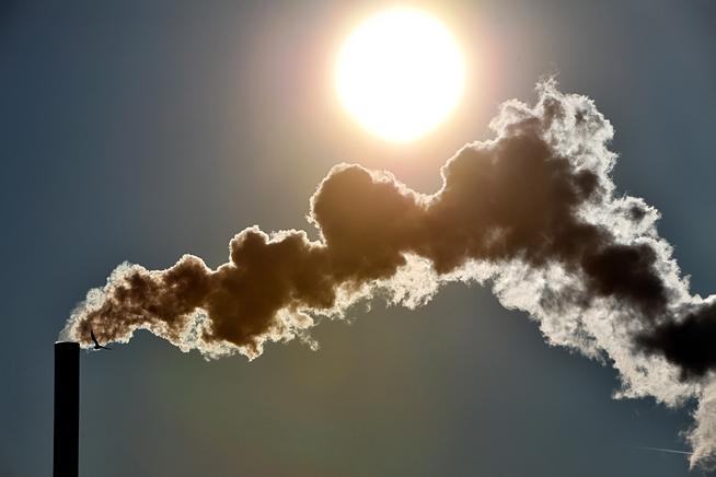 Aerul curat costă cu 24 de miliarde de euro mai mult