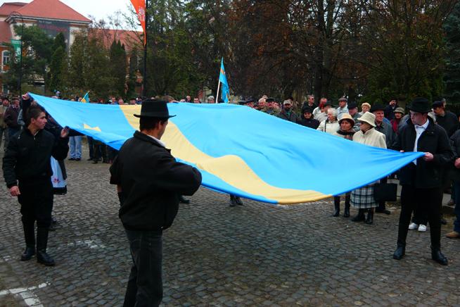 Mesaj la mitingul pentru autonomia Ţinutului Secuiesc de la Sfântu Gheorghe: "La revedere, România" 18435663