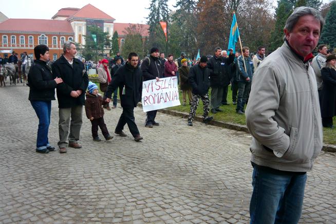 Mesaj la mitingul pentru autonomia Ţinutului Secuiesc de la Sfântu Gheorghe: "La revedere, România" 18435667