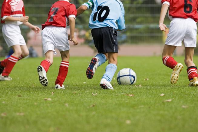  Vrei să-ți dai copilul la fotbal? Vei avea nevoie de avizul Comisiei pentru Protecția Copilului