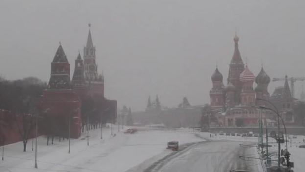 Moscova, paralizată de cele mai abundente ninsori din ultimii 50 de ani (VIDEO)