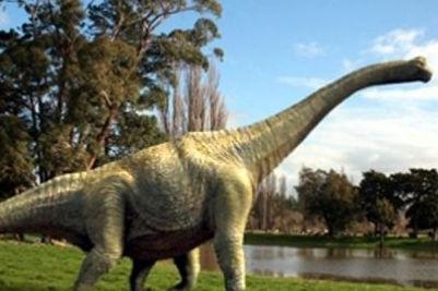 Paleontologii britanici au descoperit fosilele celui mai vechi dinozaur