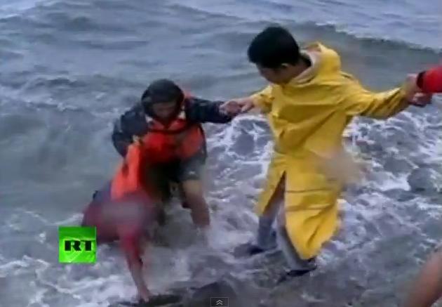 Taifunul Bopha a ucis cel puţin 238 de oameni în Filipine (VIDEO)