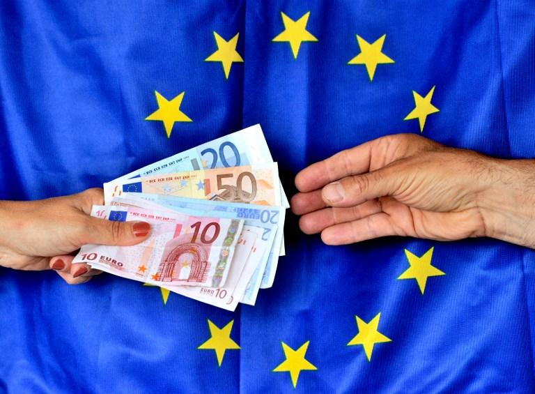 Zona euro a intrat oficial în RECESIUNE, pentru a doua oară în ultimii trei ani 