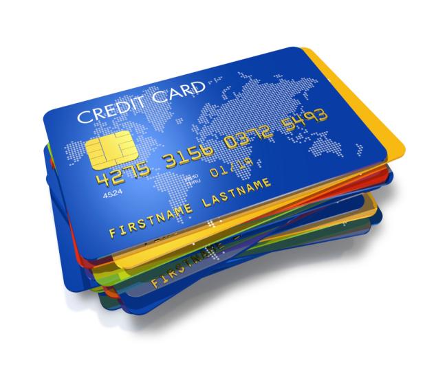 3 lucruri pe care încă nu le poţi cumpăra cu cardul de credit