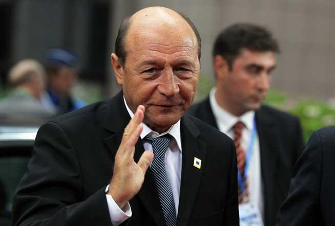 Băsescu – preşedintele copy paste. România şi SUA: prezidenţialităţi eşuate (III)