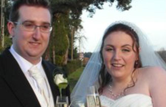 Un cuplu s-a căsătorit după ce el a greşit numărul de telefon