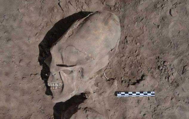 VIDEO Descoperire ULUITOARE în Mexic: 13 schelete cu cranii alungite ca de ''extraterestru''