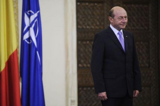 Traian Băsescu: &quot;Sunteţi condamnaţi să aveţi succes. Dacă nu, veţi fi singurii responsabili&quot;