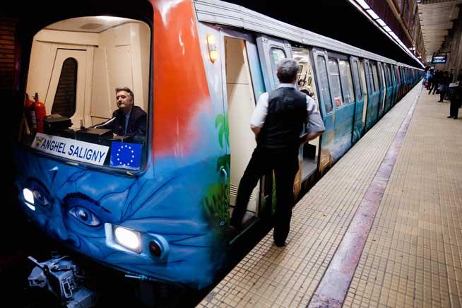 Călătoria cu metroul s-ar putea scumpi cu 5% în 2013